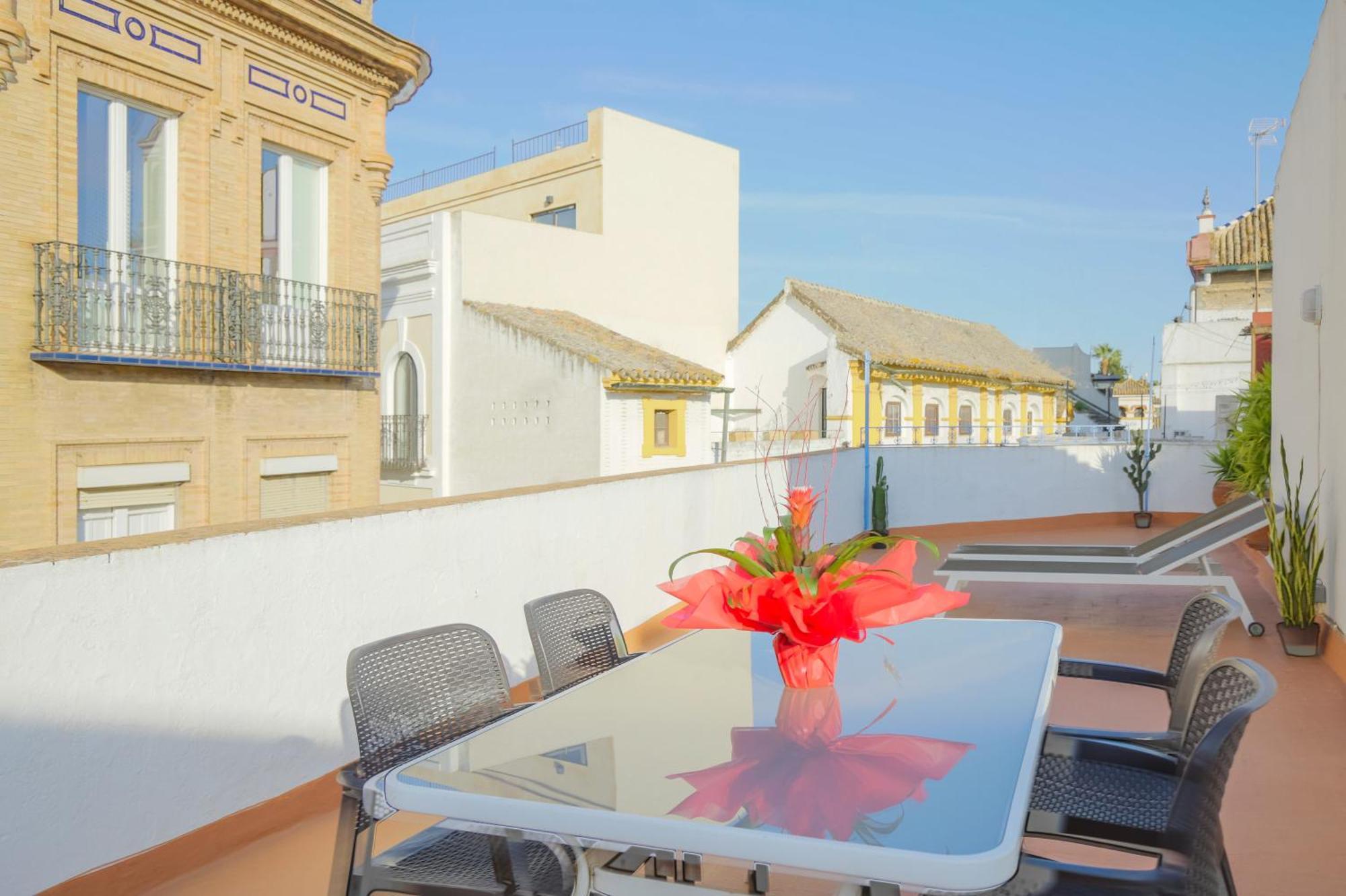 Descubrehome Santa Cruz Private Terrace With Giralda Views Seville Luaran gambar